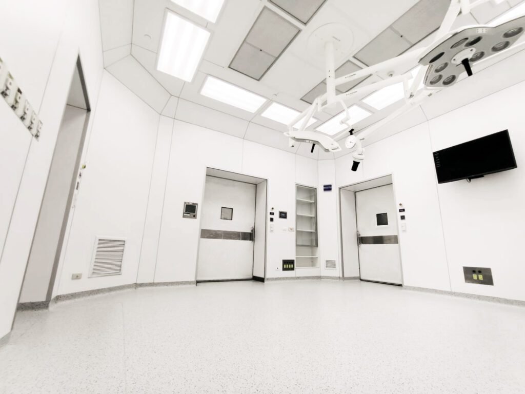 ประตูห้องผ่าตัด ประตูกักอากาศ Hermetic Door