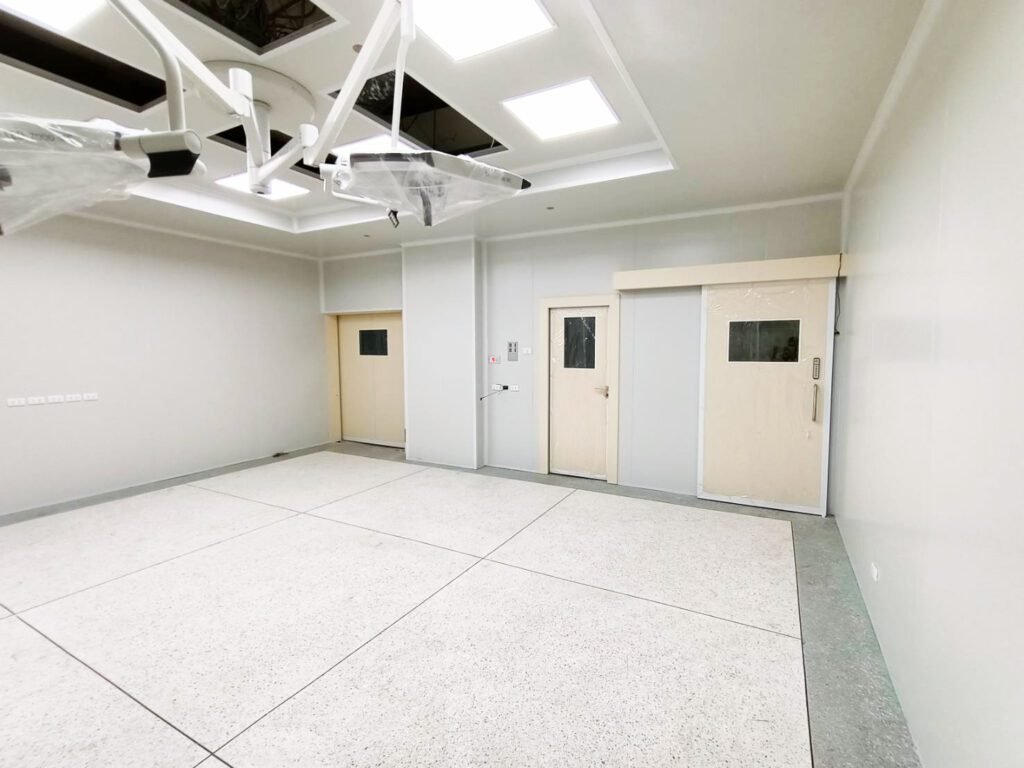 ห้องผ่าตัด ประตูห้องผ่าตัด